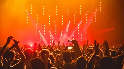 17 крутых концертов, которые перенесли на 2021 и 2022 годы: новые даты и  места проведения