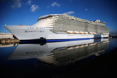 Новый Титаник или Harmony of the Seas. Самый большой в мире круизный лайнер  вышел в первое плавание. — Сообщество «Это интересно знать...» на DRIVE2