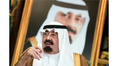NEWSru.com :: Во Франции новый скандал вокруг королевской семьи Саудовской  Аравии: один из принцев заказал частную съемку порнофильмов, но, не  заплатив, умер