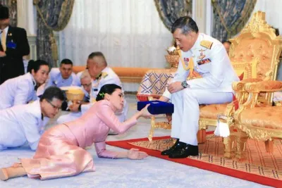 Королевская Семья Таиланда Фото 77 фото
