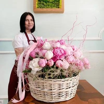 Корзина из 35 пион в Астане 🌷 Бесплатная доставка