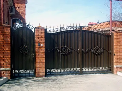 Кованые ворота распашные: цена 24400 грн - купить Заборы и ограждения на  ИЗИ | Днепропетровская область