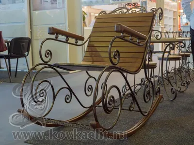 Купить кресло-качалку для дома или дачи в интернет-магазине «Слава Мебель»  в Москве с доставкой