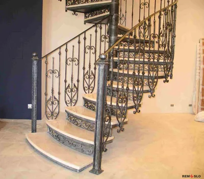 Кованые лестницы в Самаре на заказ, варианты и цены от производителя.