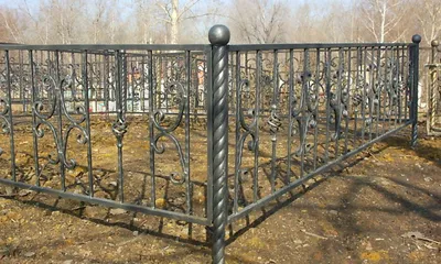 Кованые оградки на могилу: купить в Москве - Альянс