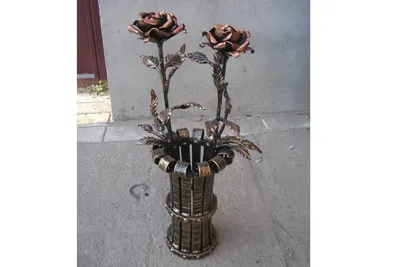 Кованая ваза металлическая на могилу ⚶ Монолит