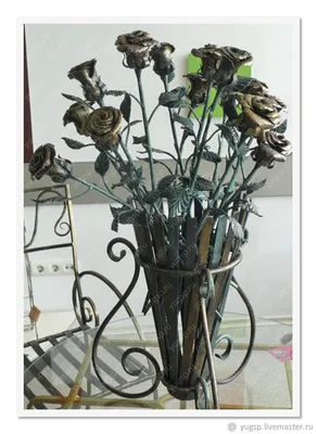 Кованые вазы на могилу, ручная художественная ковка от компании  \"Постамент.ру\" | Postament.ru | Дзен
