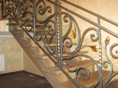 Кованые лестницы - Художественная ковка металла - кованые изделия заказать