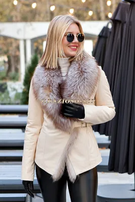 👑 Кожаные куртки с мехом лисы высокой категории 👑 Кожа ягнёнка  \"Lambskin\"💯 Очень красивый цвет : коньяк-виски 🌈 🔵 Фабричное  производство… | Instagram