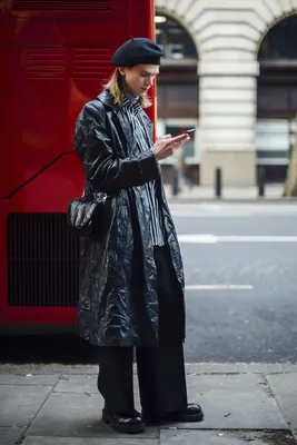 Рассказываем, как носить кожаное пальто | Модные стили, Недели моды в  лондоне, Кожаные пальто