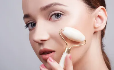 Идеальная кожа: Как сделать кожу гладкой — средства, процедуры и советы  дерматолога | Vogue Russia