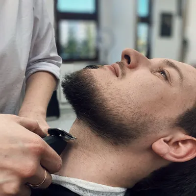 Купить Электрическая машинка для стрижки волос Man Barber Электробритвы LCD  0 мм Триммер для бритвы для мужчин Парикмахерская Профессиональная борода  Аккумуляторная машина для стрижки волос T9 USB | Joom