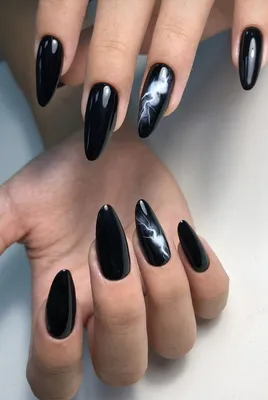 Black Flash nails | Примеры черного маникюра, Дизайнерские ногти, Красивые  ногти