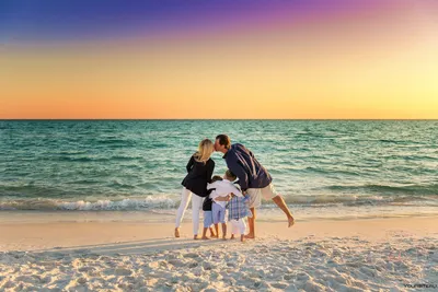 Красивые фото семьи на море фото