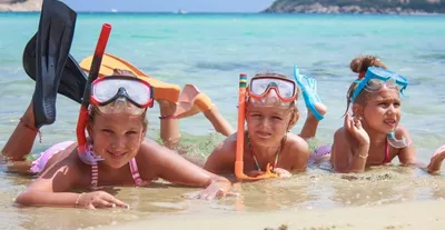 Куда поехать летом с детьми в 2024 году 💥: лучшие направления для  семейного отдыха — Tripster.ru