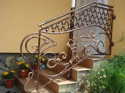 Ковка лестниц - кованые лестницы, ограждения и перила из кованых элементов  Артеферро
