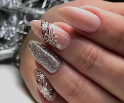 Новогодний маникюр 2022 - 100 фото-идей для красивого дизайна ногтей! |  Chic nails, Camo nails, Fashion nails