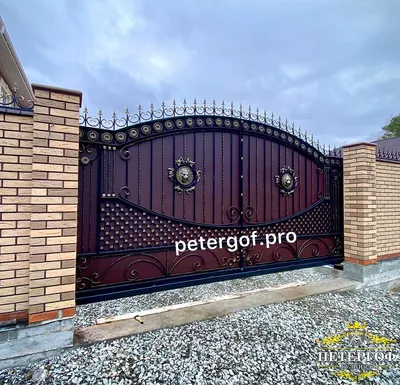 Распашные ворота, купить металлические ворота с калиткой по низкой цене от  производителя в Москве - Good Zabor