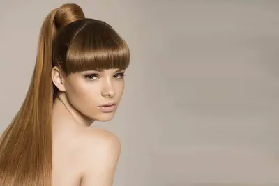 Женские стрижки на прямые волосы 2023: фото модных стрижек на короткие,  средние и длинные волосы, с челкой и без