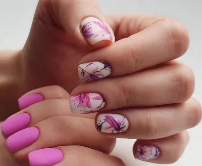 Весенний маникюр 2023: 10 самых красивых дизайнов на короткие ногти💅 |  theGirl