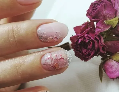 Весенний маникюр 2023: 10 самых красивых дизайнов на короткие ногти💅 |  theGirl