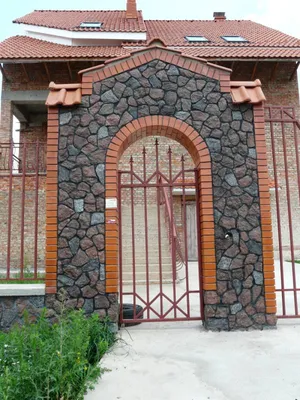 Красивые современные ограждения из Украины – Оцинкованные заборы из камня