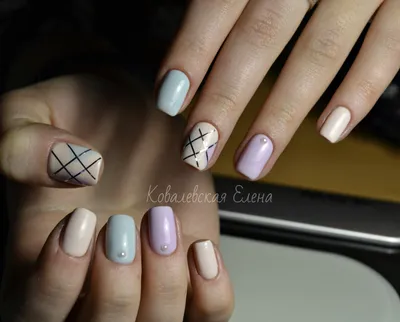 Нежный Маникюр с Полосками ✩ Cute Manicure With Strips #Tattocika - YouTube