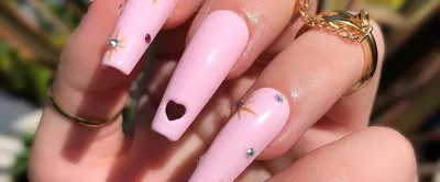 Нежный однотонный маникюр на длинные ногти - 20Nails