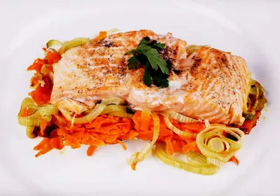 Стейки из красной рыбы в аэрогриле – кулинарный рецепт