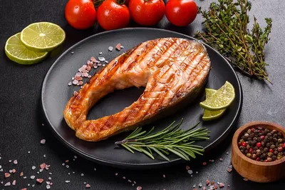 Красная рыба в фольге в духовке - рецепт как вкусно приготовить красная рыба  в фольге в духовке | Пошаговые рецепты с видео на Recept.ua
