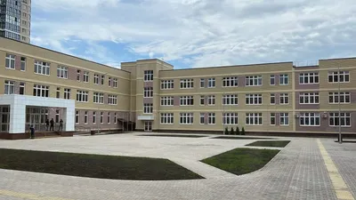 В Краснодаре достроили школу на 1550 мест в Прикубанском округе. 09.06.2022  г. Телеканал «Краснодар»