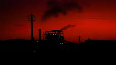 Кроваво-красное небо перепугало жителей Китая — видео - 11.05.2022, Sputnik  Кыргызстан