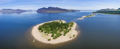 Пляжный отдых на Красноярском море в Краснотуранском районе | ТИЦ  Красноярского Края