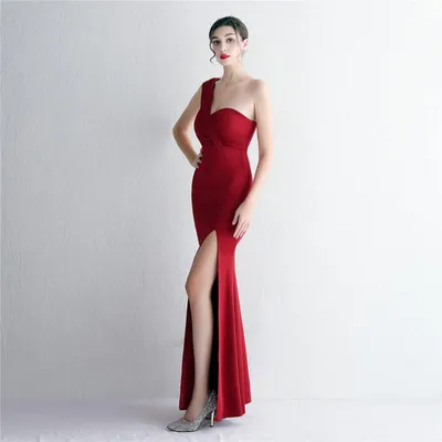 Атласное платье мини со шнуровкой на спинке :: LICHI - Online fashion store