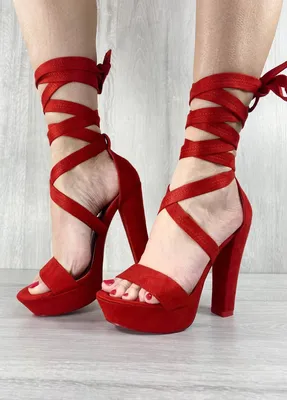 35 размер Женские красные босоножки натуральная кожа на каблуке  (ID#1420131998), цена: 1299 ₴, купить на Prom.ua
