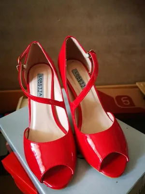 Новые женские красные босоножки, туфли на каблуке, размер 36 — цена 290 грн  в каталоге Босоножки ✓ Купить женские вещи по доступной цене на Шафе |  Украина #69625003