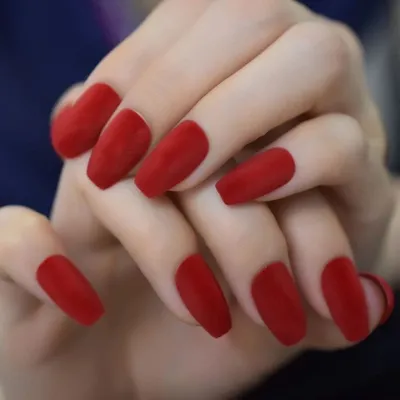 Красный маникюр на квадратные ногти - красивые фото