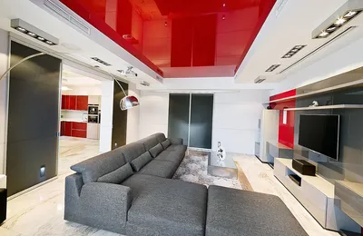 Красный глянцевый натяжной потолок: цена за м², стоимость установки в Москве