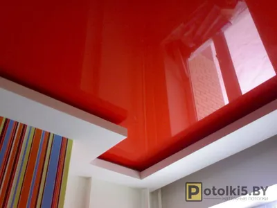 Красный натяжной потолок - примеры использования, фото и цены