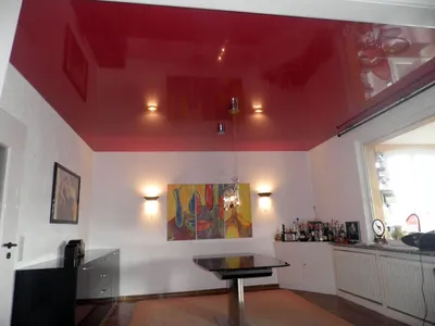 Красный натяжной потолок - купить в Туле, цена от компании Комфорт-Престиж