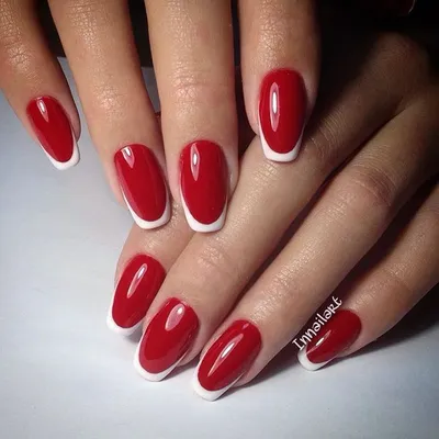 16 изумительных идей, с которыми вы влюбитесь во французский маникюр |  French tip nail designs, Red and white nails, Red nails