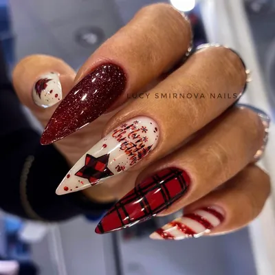 Iolanta_nails_studio - Темно-красный маникюр с блестками и пайетками  #пайеткинаногтях #красныеногти #ногтисблестками #блесткинаногтях # красныйманикюр #красныйманик #полигель #ногтиполигель #короткиеногти  #овальныеногти #подкутикулу #дизайнногтей ...