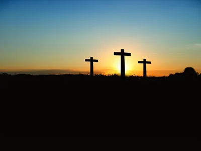 Деревянный крест кладбище на фоне неба :: Стоковая фотография :: Pixel-Shot  Studio