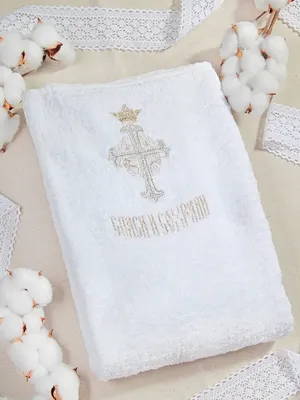 Волшебно красивое крестильное полотенце с цветной вышивкой✨ При оформлении  заказа и подготовке макета вышивки мы учитываем все Ваши… | Instagram