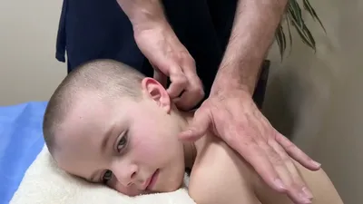 ▷ Детский массаж в Киеве ✓ МЦ ADONIS