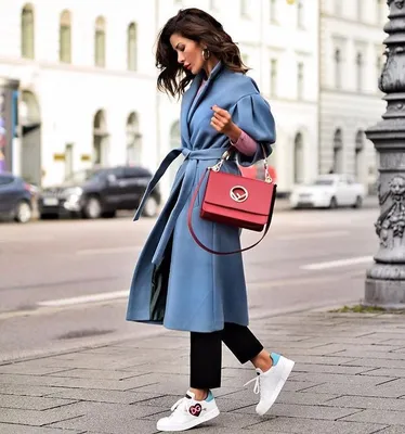 Сочетание пальто+кроссовки - 21 стильных образов для весны 2018 года |  Стиль, Пальто, Осенние уличные стили