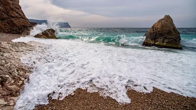 Море в Крыму остыло из-за непогоды - РИА Новости Крым, 25.06.2022