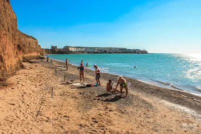 Пляжи курортного поселка Николаевка, Крым