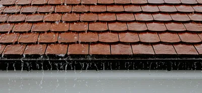 Плоская крыша хай-тек домов: плюсы и минусы