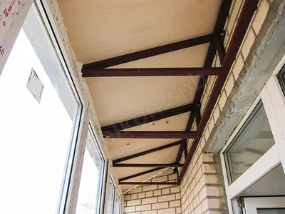 Односкатная крыша для балкона с замкнутым каркасом из металлопрофиля-  Фенстер СПб